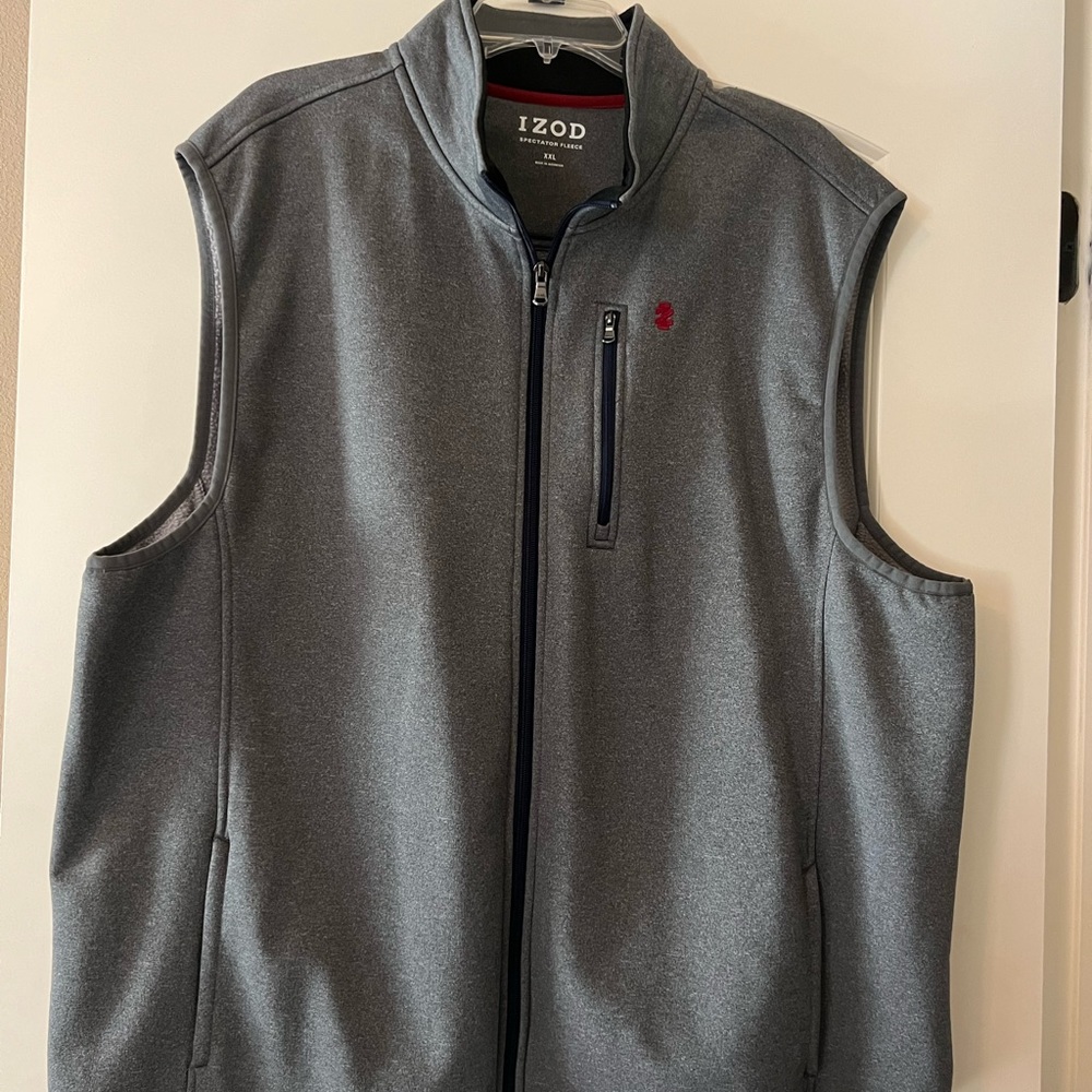 Izod vest